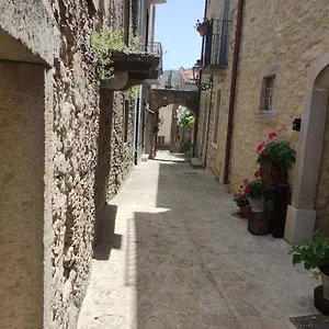 Argimusco Montalbano Elicona
