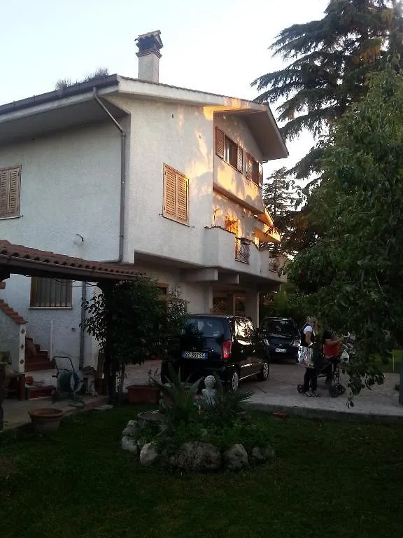 Bed & Breakfast Alexander Bed And Breakfast Ciampino