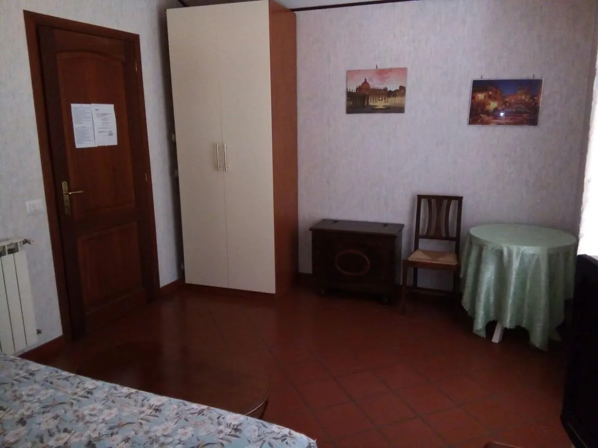 Bed & Breakfast Alexander Bed And Breakfast Ciampino