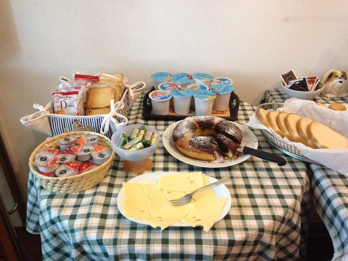 Alexander Bed And Breakfast Ciampino